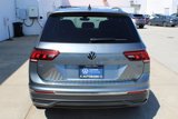 Certified 2022 Volkswagen Tiguan SE w/ Panoramic Sunroof Package image 5