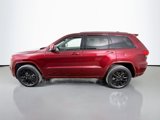 Used 2018 Jeep Grand Cherokee Altitude image 4