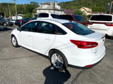 Used 2015 Ford Focus SE image 3