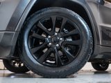 Used 2018 Jeep Grand Cherokee Altitude image 5