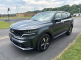 Used 2022 Kia Sorento EX w/ Panoramic Sunroof Package image 3