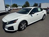 Used 2024 Nissan Altima 2.5 S image 2