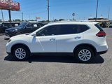 Used 2020 Nissan Rogue SV image 3