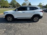 Used 2021 Kia Seltos SX w/ SX Sunroof Package image 5