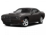 Used 2022 Dodge Challenger SXT image 2