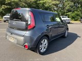 Used 2015 Kia Soul + image 3