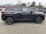 Certified 2023 Chevrolet TrailBlazer RS w/ Convenience Package image 2