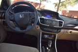 Used 2017 Honda Accord Hybrid Sedan image 3