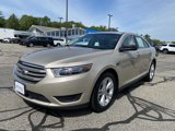 Used 2017 Ford Taurus SE image 3