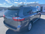 Used 2017 Toyota Sienna image 3