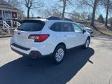 Used 2018 Subaru Outback 2.5i Premium image 6