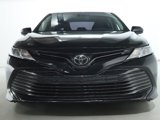 Used 2018 Toyota Camry LE image 5