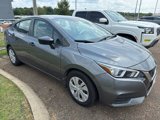 Used 2021 Nissan Versa S image 2