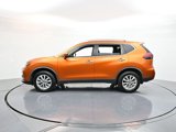 Used 2019 Nissan Rogue SV image 4