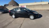 Used 2011 Ford Fiesta SE image 2