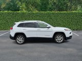 Used 2016 Jeep Cherokee Limited image 2
