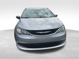 Used 2017 Chrysler Pacifica Touring image 4