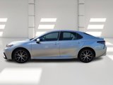 Used 2023 Toyota Camry SE image 4