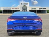 Used 2022 Hyundai Elantra SEL image 6
