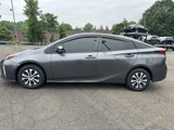 Used 2020 Toyota Prius XLE image 4