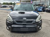 Used 2012 Kia Soul ! image 2