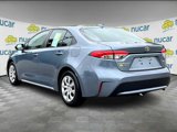 Used 2022 Toyota Corolla LE image 4