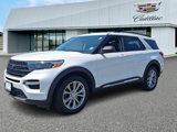 Used 2020 Ford Explorer XLT w/ Equipment Group 202A image 3