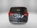 Used 2020 Chrysler Pacifica Limited image 4