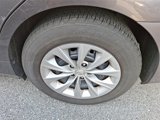 Certified 2016 Toyota Camry LE image 3