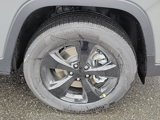 New 2023 Jeep Cherokee Altitude Lux image 5