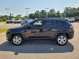 Used 2024 Jeep Compass Latitude image 5