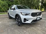 Certified 2023 Volvo XC40 B5 Plus image 2
