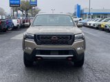 Used 2022 Nissan Frontier Pro-X image 2
