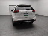 Used 2019 Nissan Rogue SV image 6
