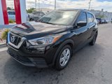 Used 2020 Nissan Kicks S image 2