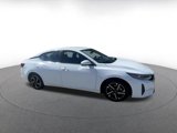 Used 2024 Nissan Sentra SV image 2