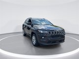 New 2025 Jeep Compass Latitude image 2