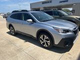 Used 2022 Subaru Outback Limited XT image 2