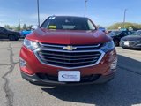 Used 2018 Chevrolet Equinox Premier image 2