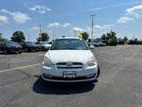 Used 2011 Hyundai Accent SE image 2