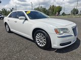 Used 2013 Chrysler 300 image 4