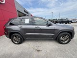 Used 2017 Jeep Grand Cherokee Laredo 75th Anniversary image 6