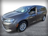 Used 2021 Chrysler Voyager LX image 3