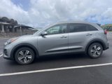 Used 2022 Kia Niro EX Premium image 3
