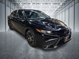 Used 2023 Toyota Camry SE image 3