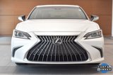 Used 2024 Lexus ES 250 w/ Premium Package image 2