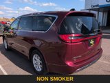 Used 2023 Chrysler Pacifica Touring-L image 5