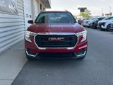 Used 2023 GMC Terrain SLE w/ Driver Convenience Package image 3