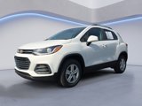Used 2022 Chevrolet Trax LT w/ Driver Confidence Package image 2
