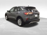 Used 2022 Ford Escape SE image 3